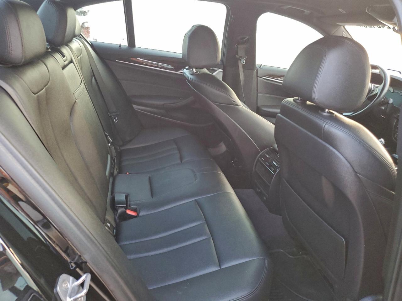 2019 BMW 530 Xi VIN: WBAJA7C55KG910087 Lot: 94245425