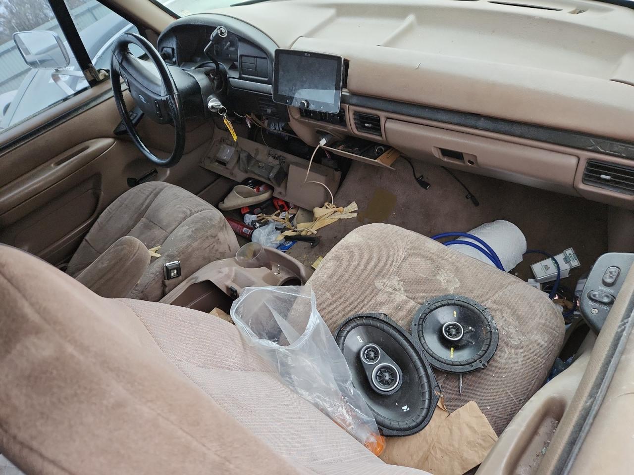 1994 Ford F250 VIN: 1FTHX25G0RKB62700 Lot: 93907675