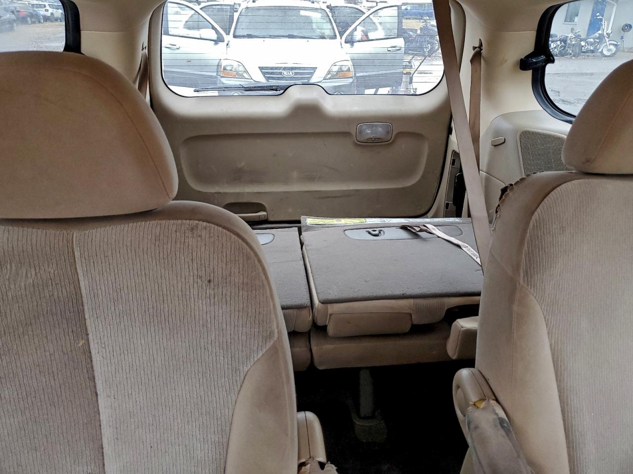 2011 Kia Sedona Lx VIN: KNDMG4C70B6378087 Lot: 93597785