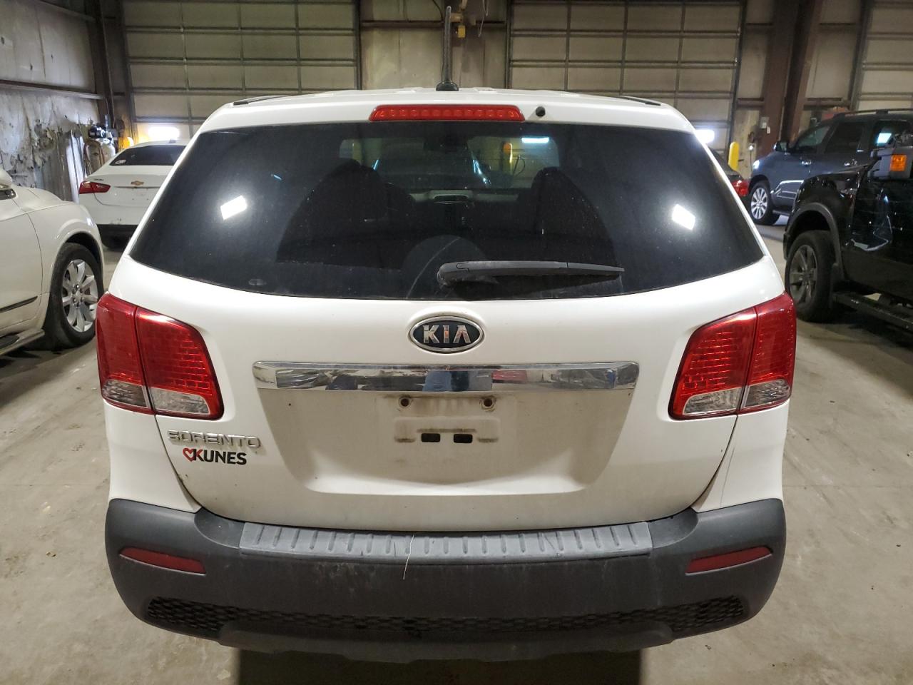 2012 Kia Sorento Base VIN: 5XYKT3A19CG231969 Lot: 90927325