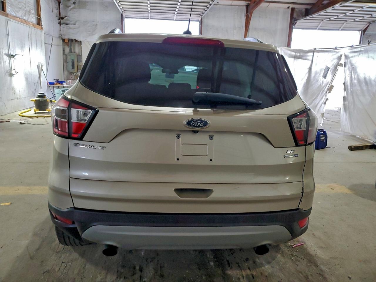 2018 Ford Escape Se VIN: 1FMCU9GD2JUB40281 Lot: 94390825
