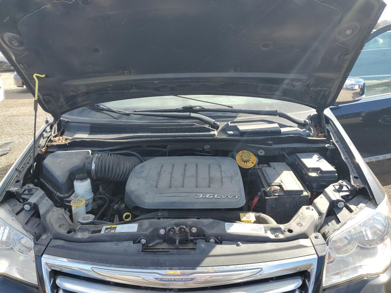 2015 Chrysler Town & Country Touring L VIN: 2C4RC1CG7FR742682 Lot: 91814525