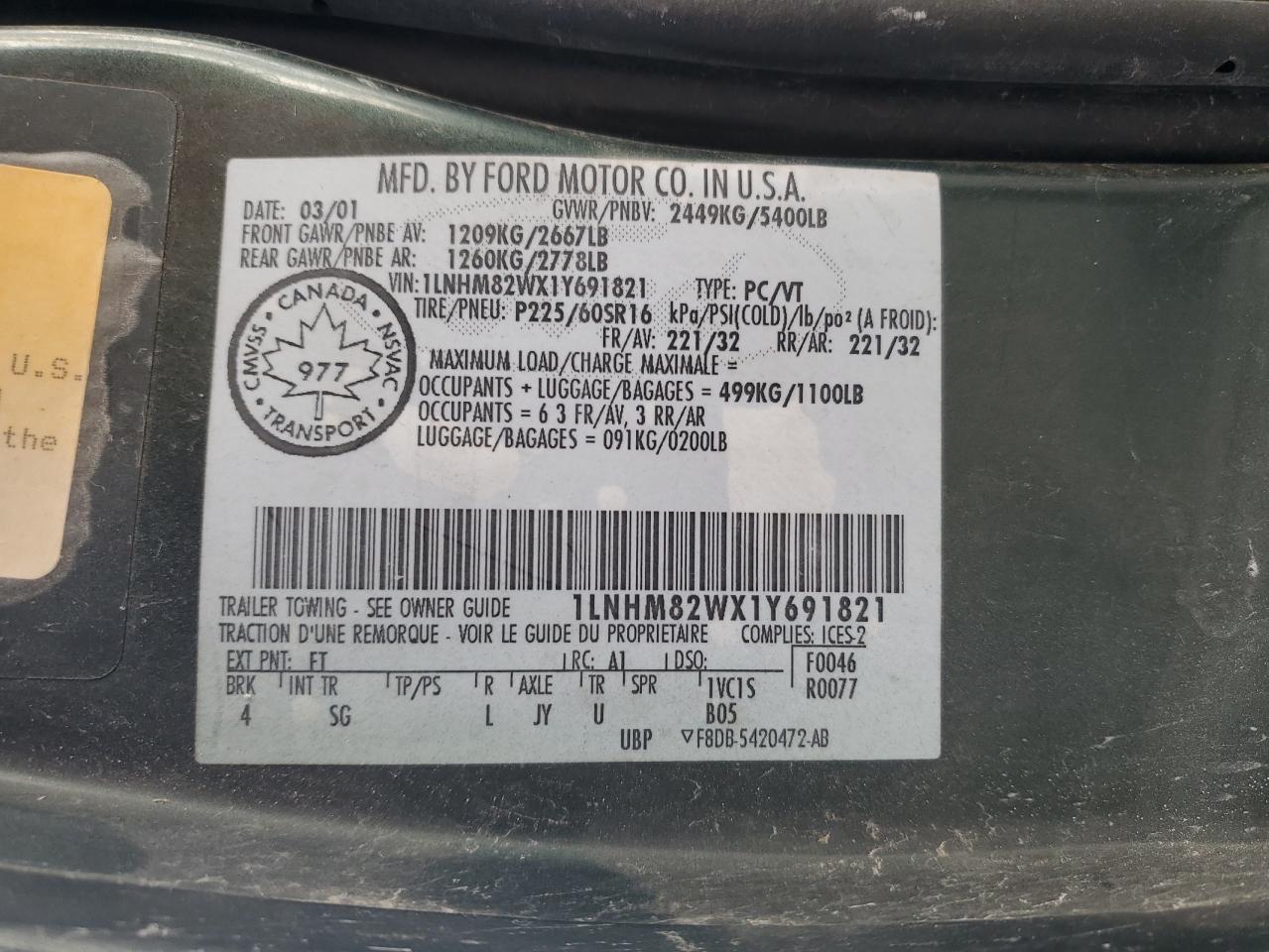 2001 Lincoln Town Car Signature VIN: 1LNHM82WX1Y691821 Lot: 93142335