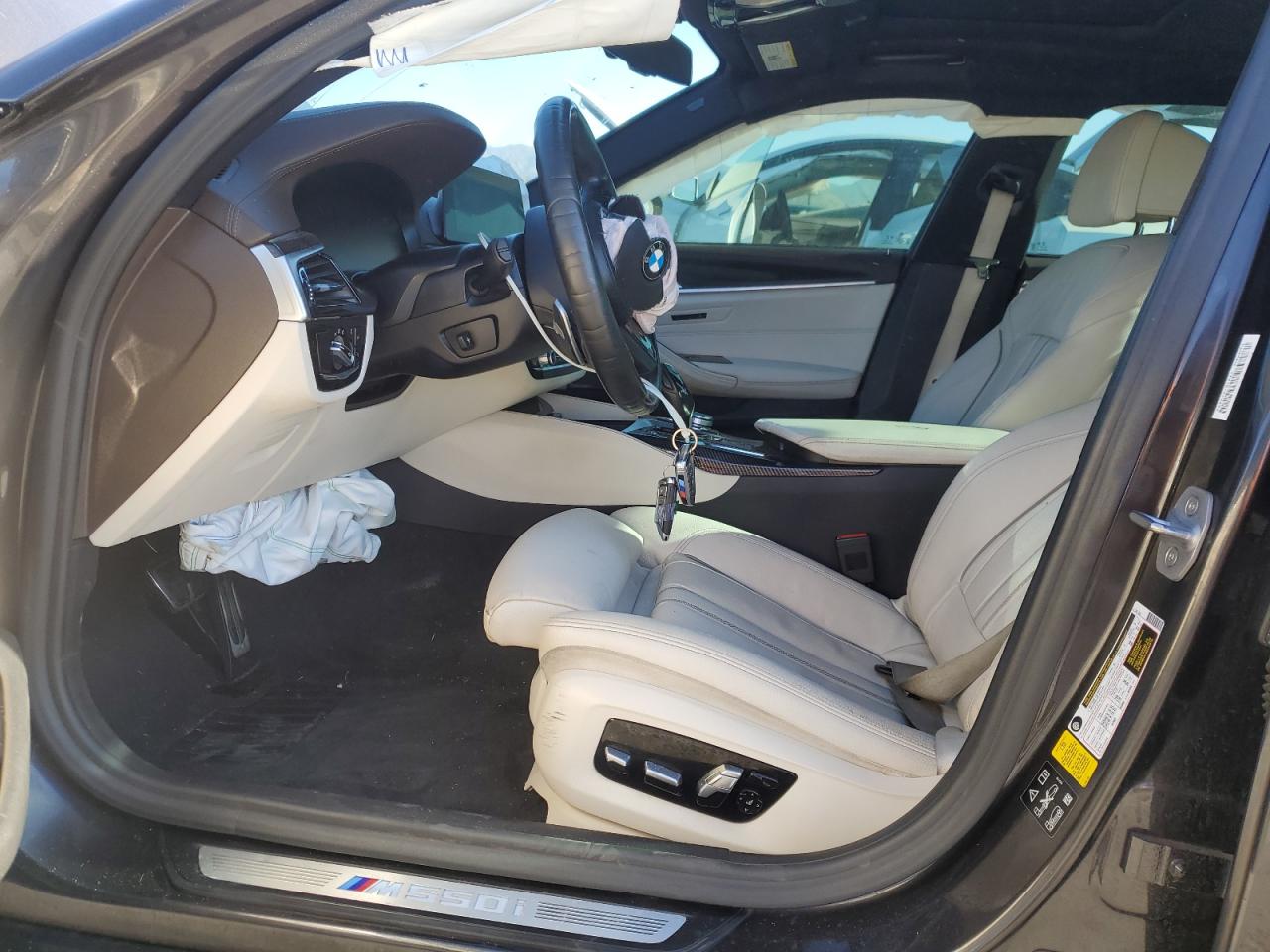 Фото: WBAJS7C03LBN96777