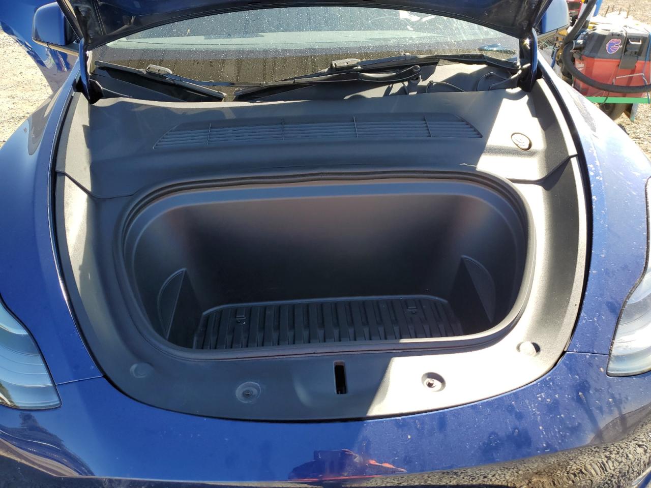 2023 Tesla Model Y VIN: 7SAYGDEE3PA193234 Lot: 92285265