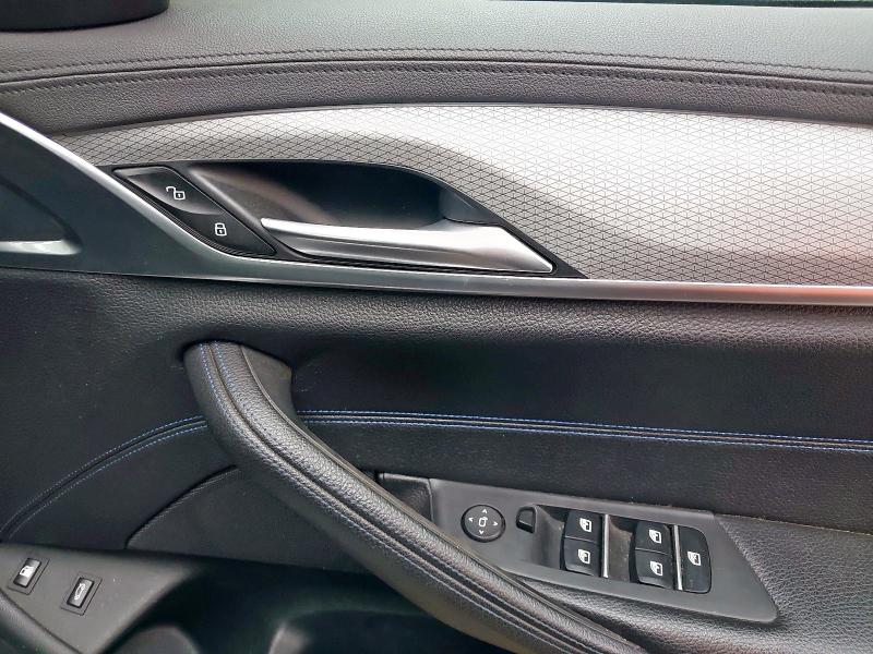 2017 BMW 5 SERIES 530E M SPORT 4DR AUTO