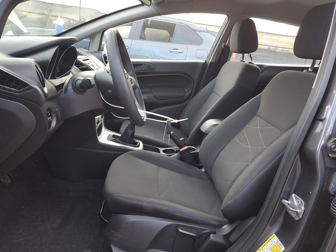 2018 Ford Fiesta Se VIN: 3FADP4EJ9JM135469 Lot: 91053305