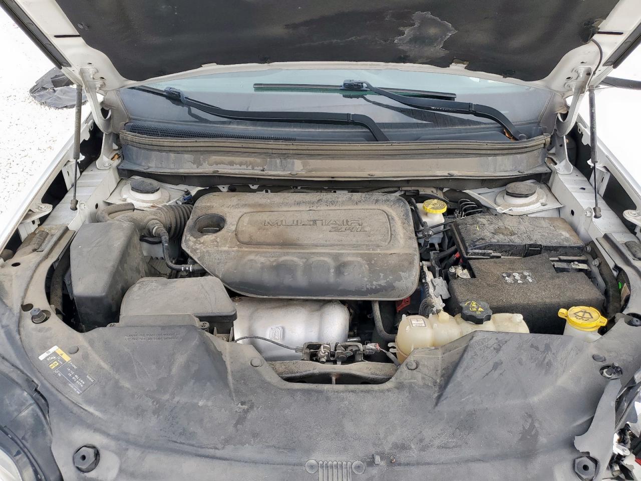 2019 Jeep Cherokee Latitude VIN: 1C4PJLCBXKD326541 Lot: 93253775