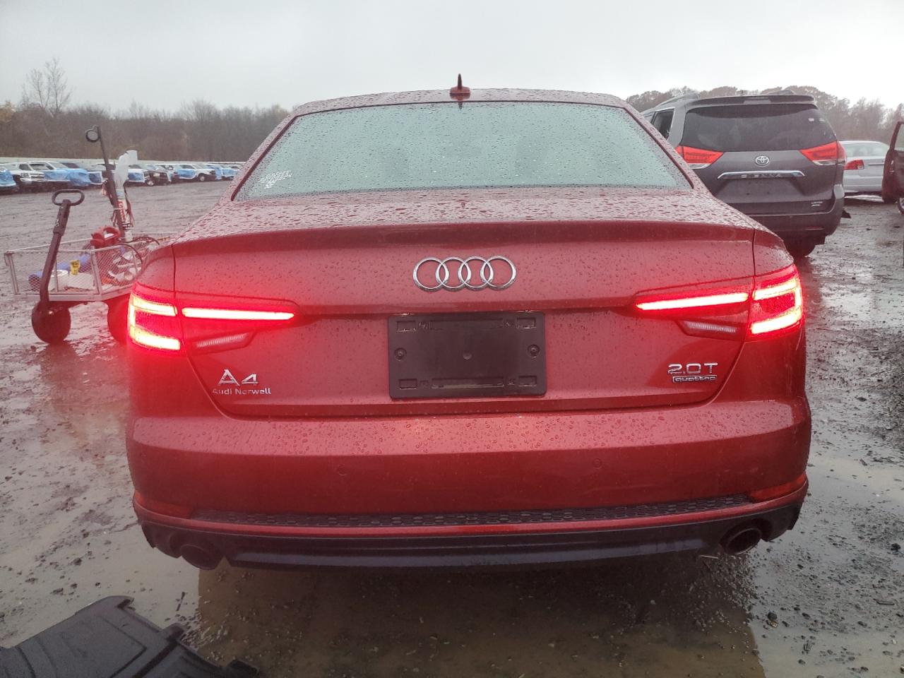 2018 Audi A4 Premium Plus VIN: WAUENBF43JN000525 Lot: 91290765
