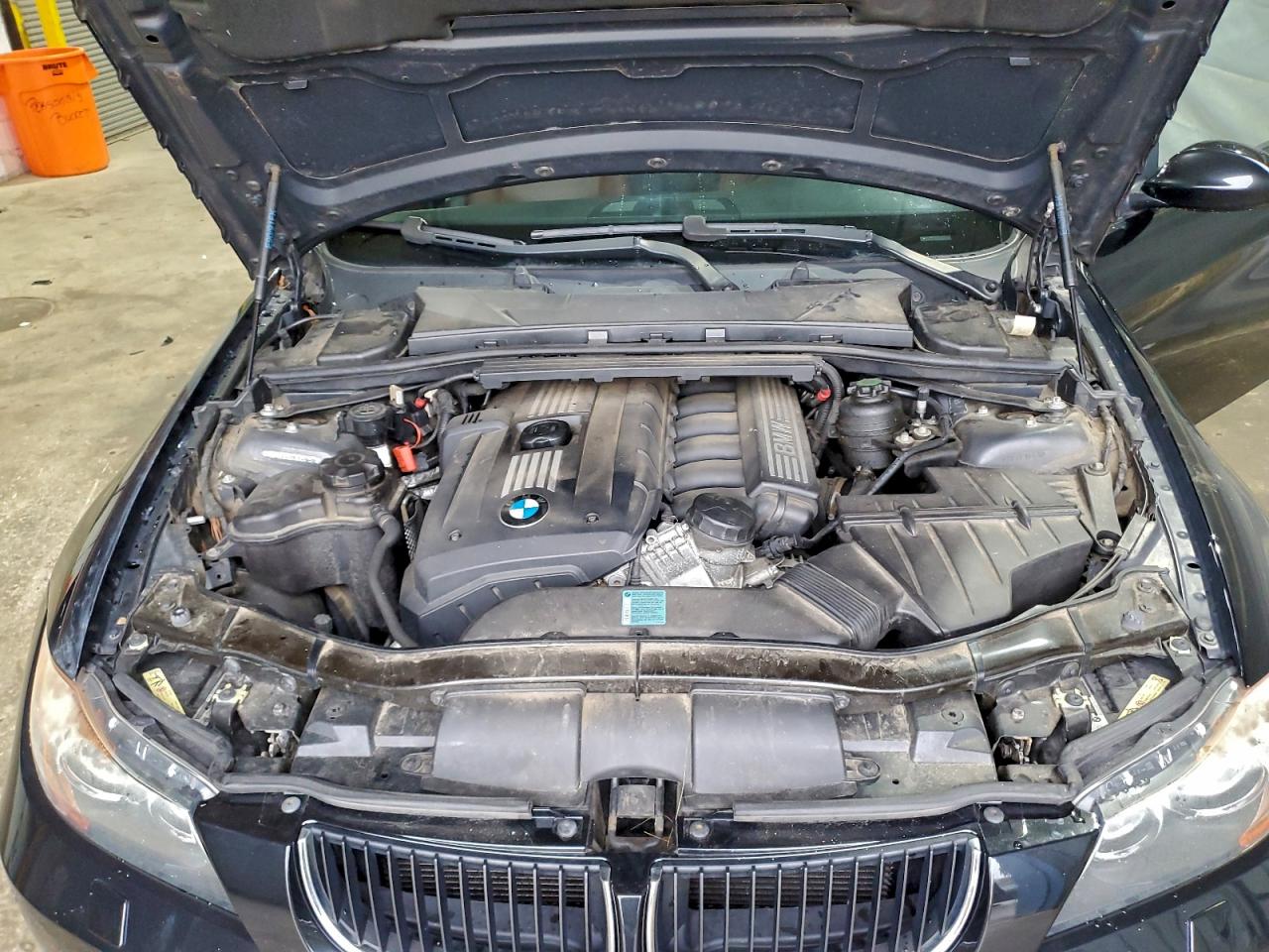 2007 BMW 328 Xi VIN: WBAVC93577KX57157 Lot: 94671785