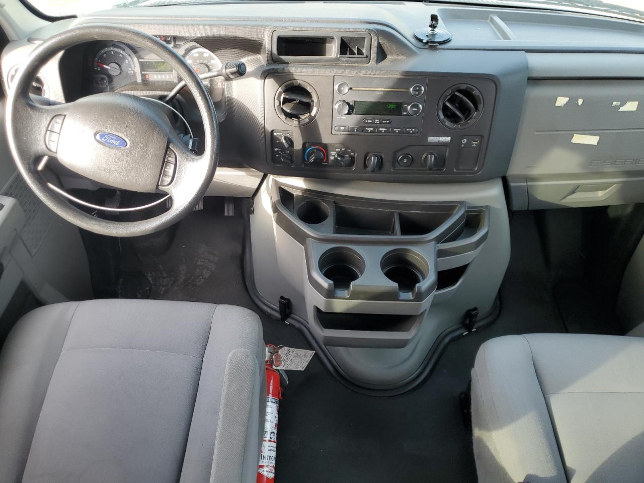 2013 Ford Econoline E350 Super Duty Wagon VIN: 1FBNE3BL8DDA61034 Lot: 91507725