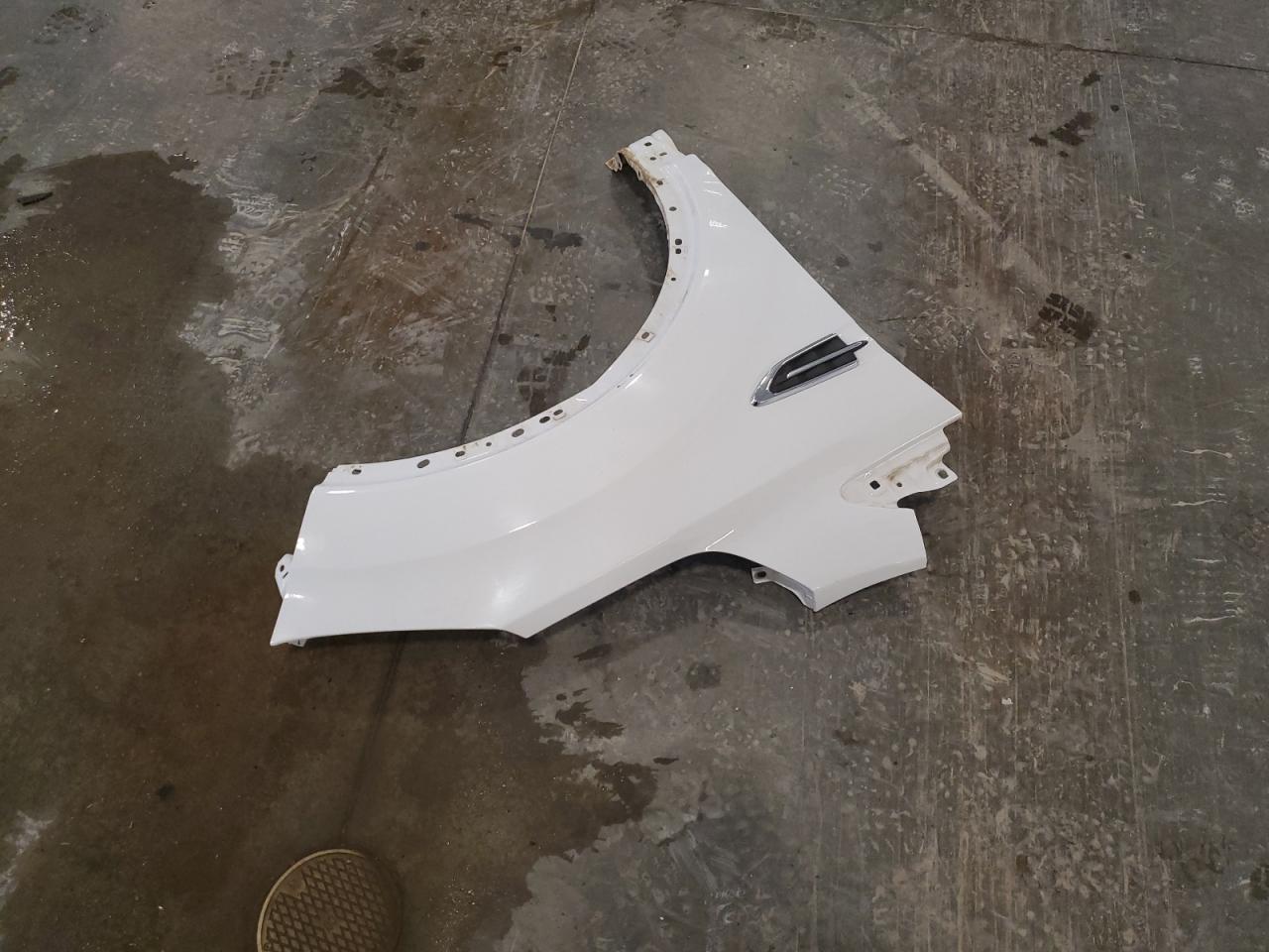 2018 Ford Escape Se VIN: 1FMCU9GD0JUB41655 Lot: 92431225