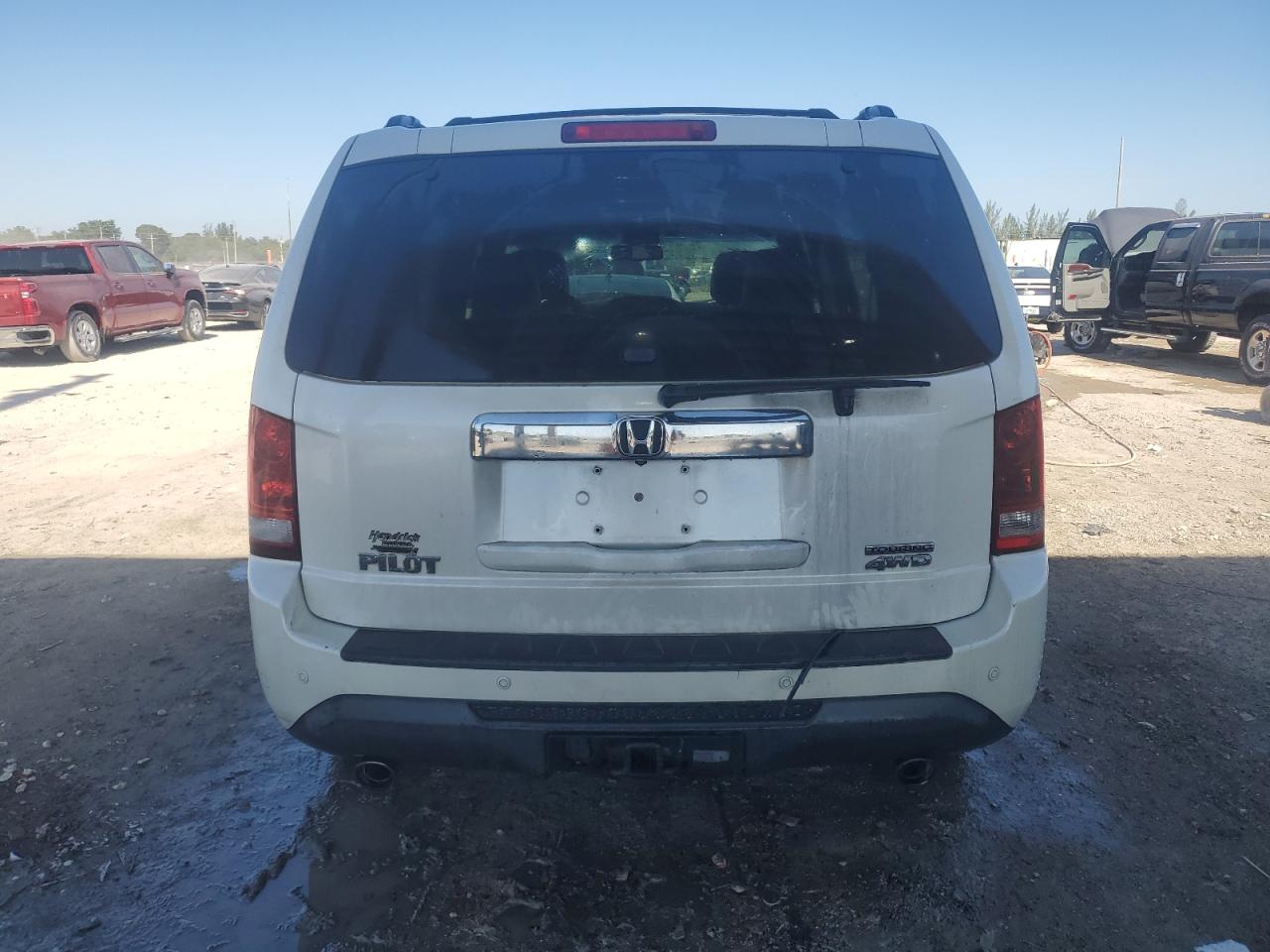 2012 Honda Pilot Touring VIN: 5FNYF4H92CB074375 Lot: 92927525