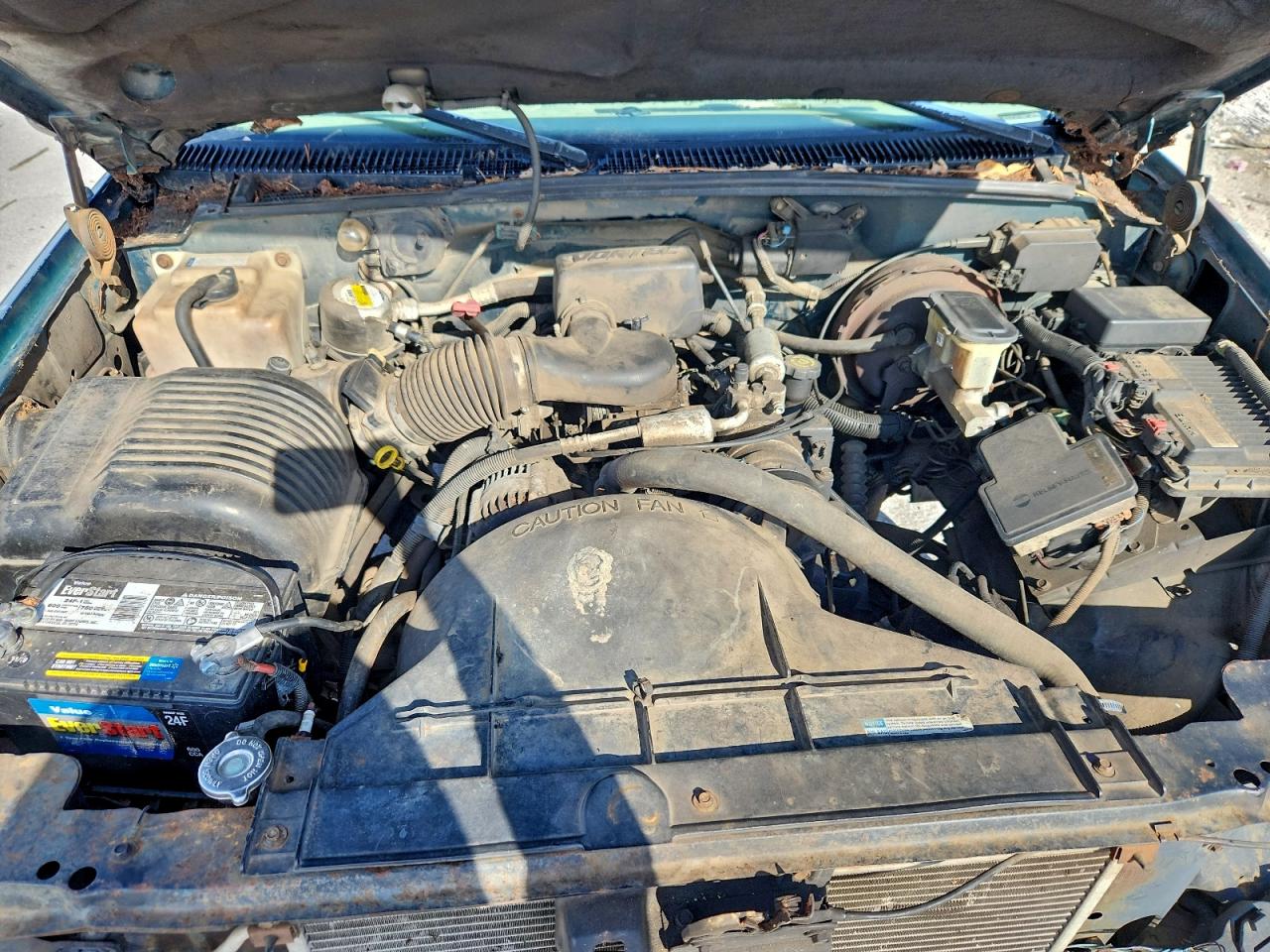 1996 GMC Sierra C1500 VIN: 2GTEC19W7T1508730 Lot: 94065375