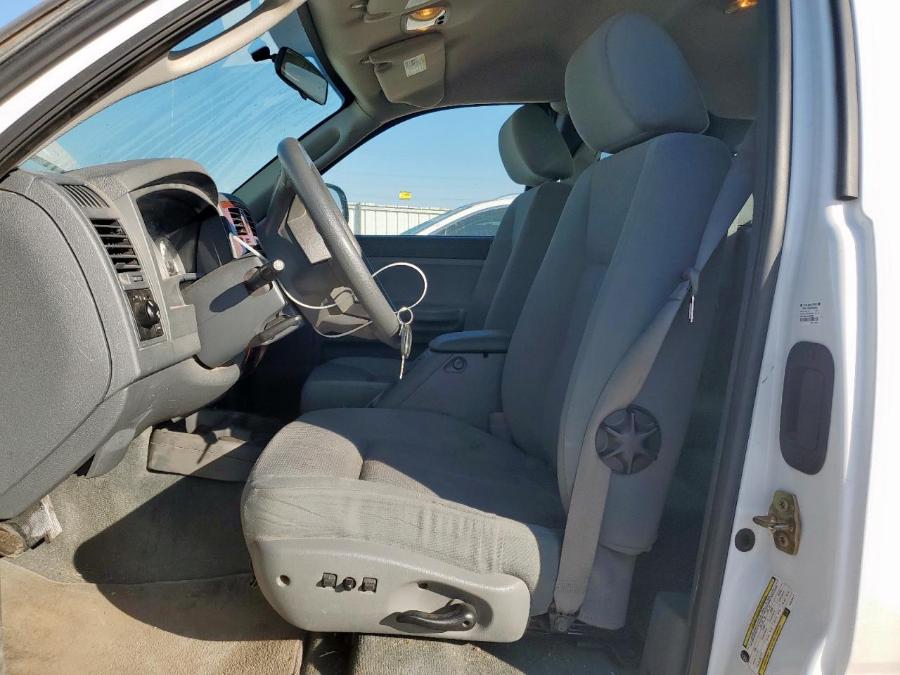 2005 Dodge Dakota Slt VIN: 1D7HW42N55S276077 Lot: 93100325