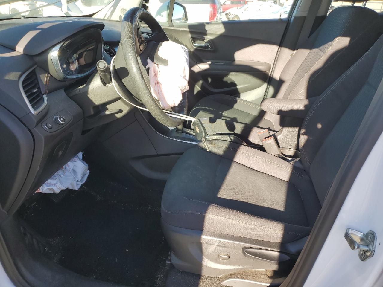 2020 Chevrolet Trax Ls VIN: 3GNCJKSB9LL298258 Lot: 91889645