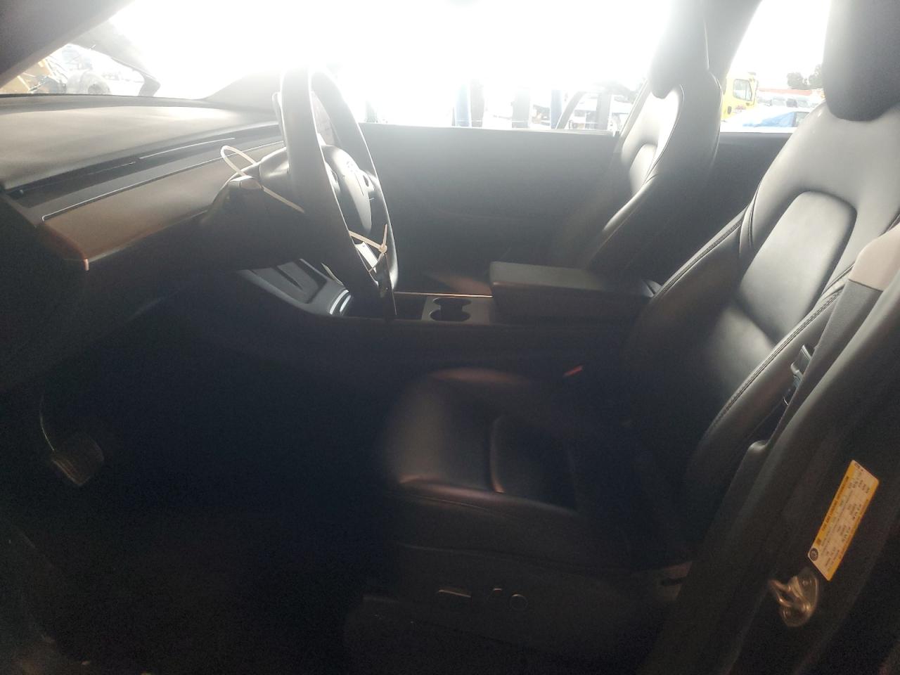 2022 Tesla Model Y VIN: 7SAYGDEE8NF427786 Lot: 92304385