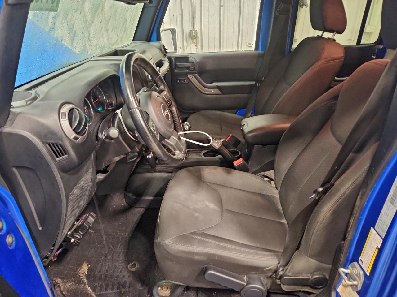 2016 Jeep Wrangler Unlimited Sport VIN: 1C4BJWDG2GL286457 Lot: 94462555