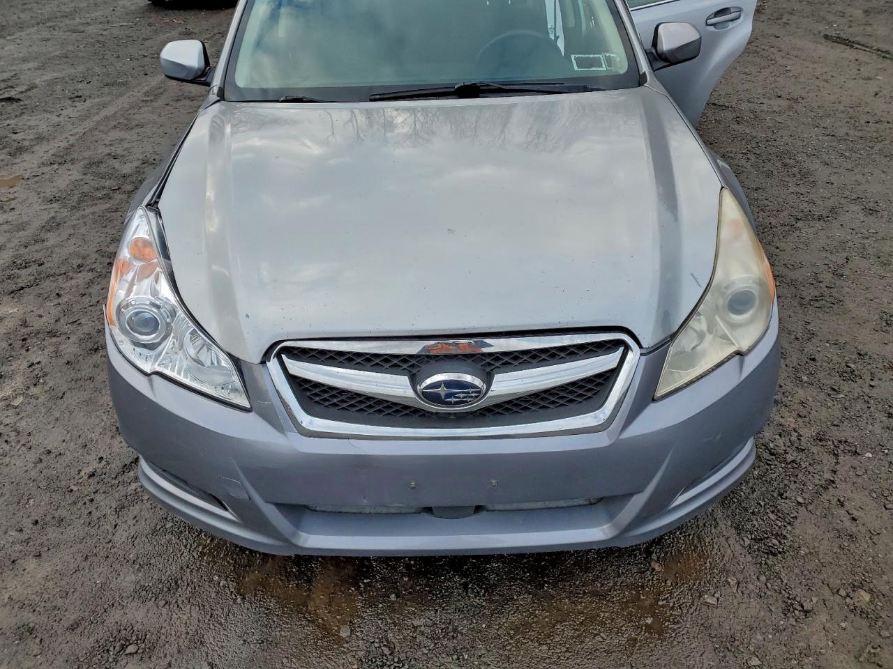 2010 Subaru Legacy 2.5I Premium VIN: 4S3BMBC61A3240375 Lot: 94176335