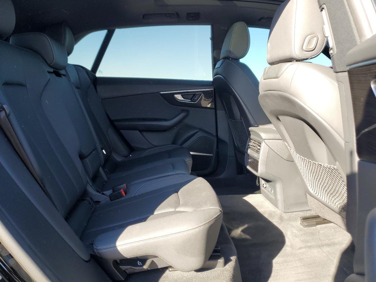 2020 Audi Q8 Premium Plus S-Line VIN: WA1EVAF10LD025517 Lot: 90504565