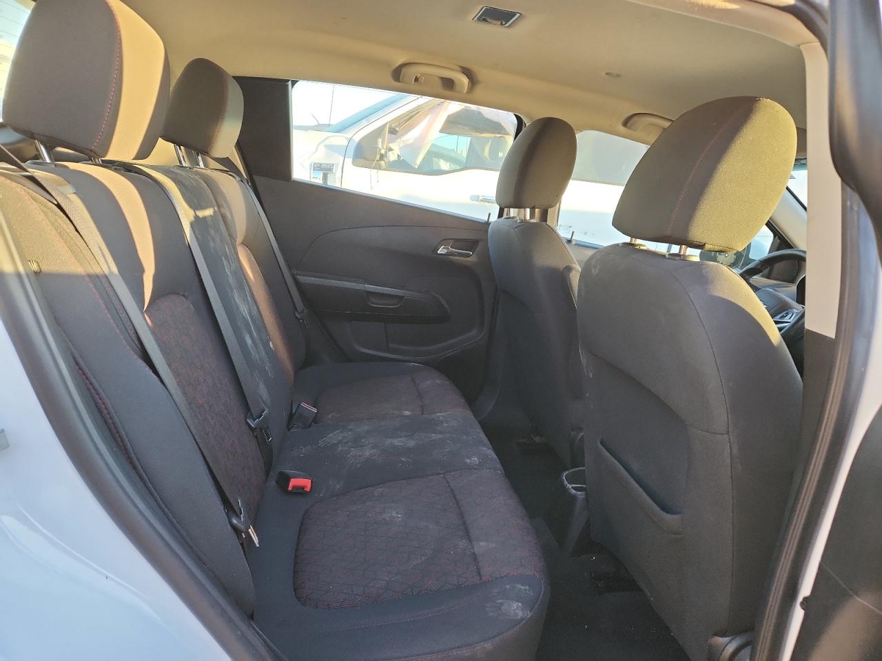 2019 Chevrolet Sonic Lt VIN: 1G1JD6SB1K4110554 Lot: 91462595