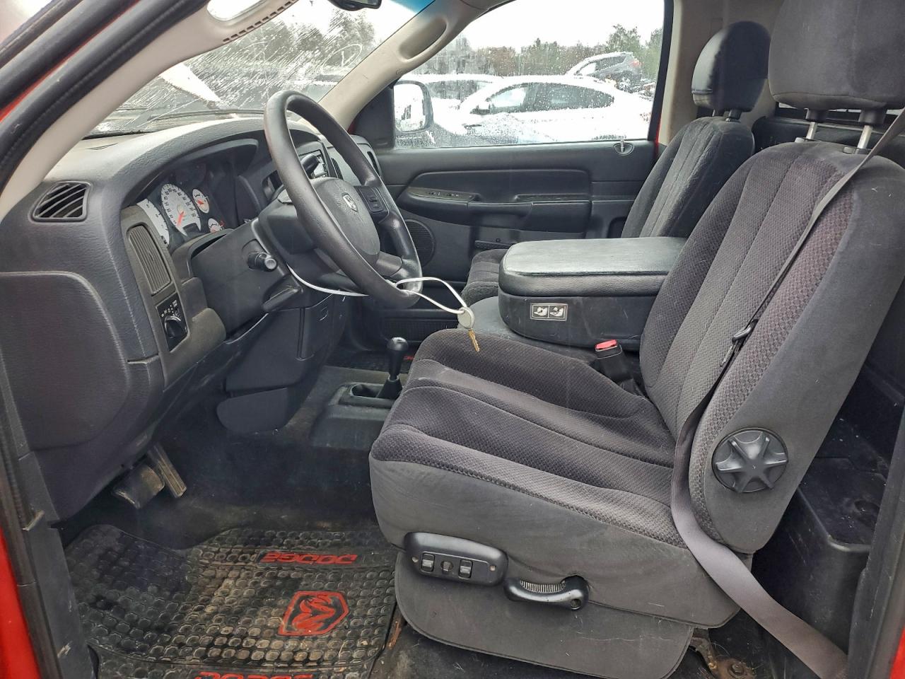 2004 Dodge Ram 1500 St VIN: 1D7HU16D24J250398 Lot: 94619695