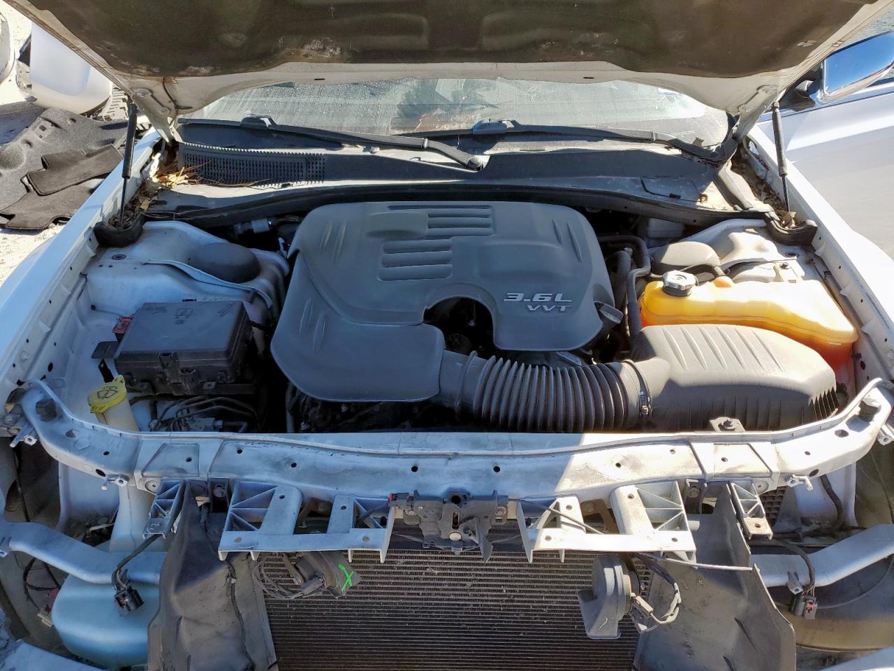 2015 Chrysler 300C VIN: 2C3CCAEGXFH846175 Lot: 92119715