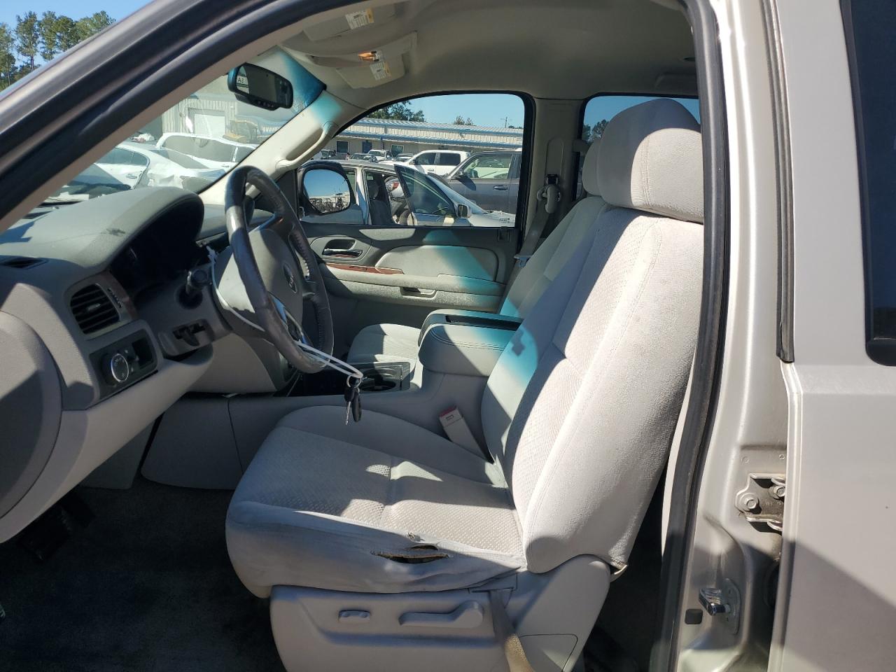 2007 GMC Yukon VIN: 1GKFC13J87J119144 Lot: 91272295