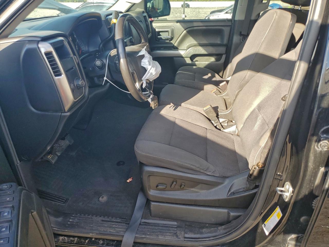 2018 Chevrolet Silverado C1500 Lt VIN: 3GCPCREC9JG645806 Lot: 94570555