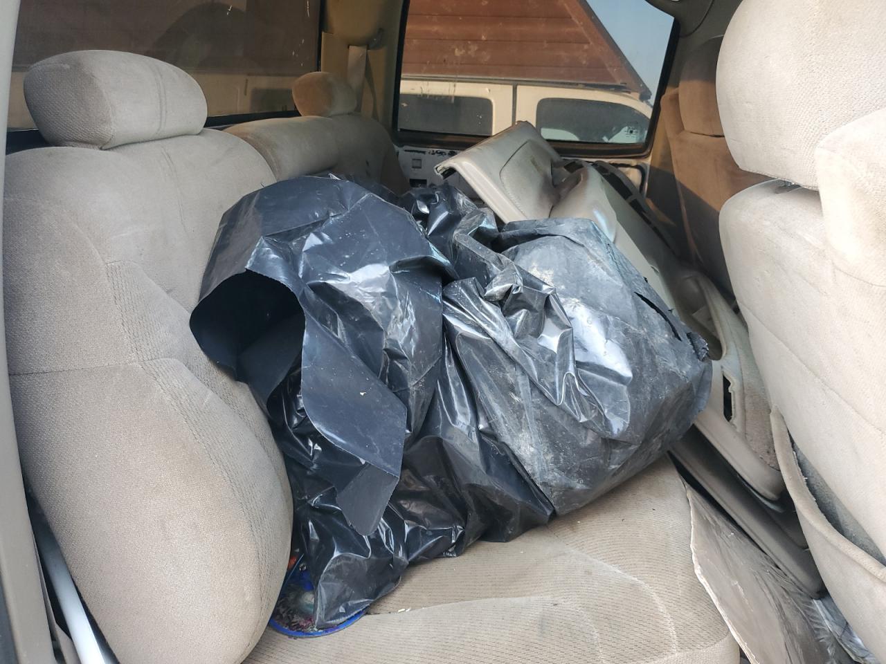 2002 GMC Sierra K1500 Heavy Duty VIN: 1GTGK13U12F108737 Lot: 91121235