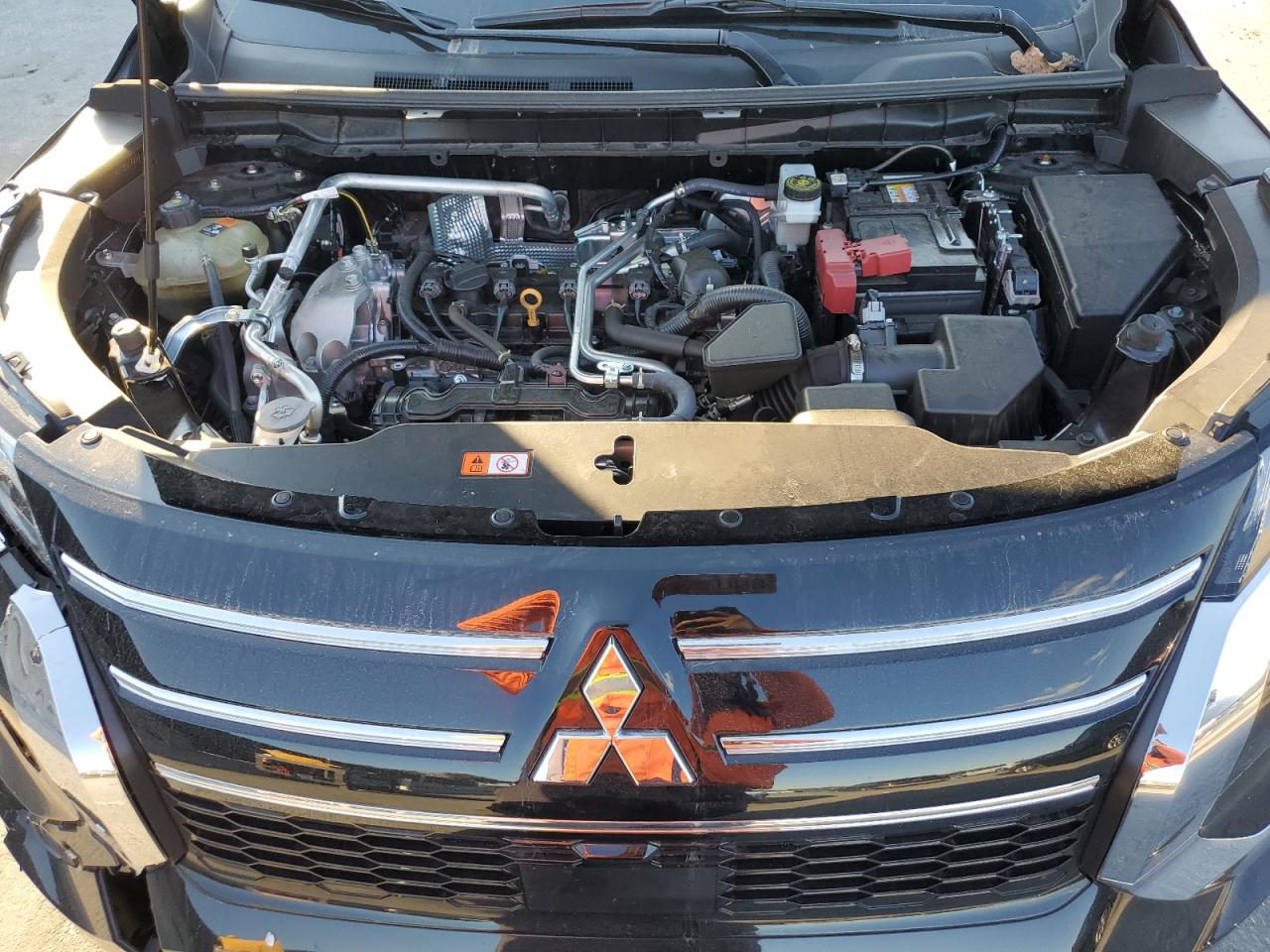 2025 Mitsubishi Outlander Es VIN: JA4J3UA81SZ014277 Lot: 90657075