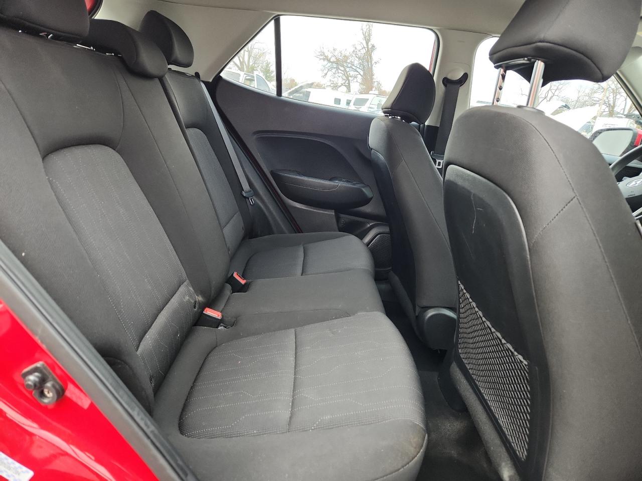 2021 Hyundai Venue Se VIN: KMHRB8A38MU067304 Lot: 92952135