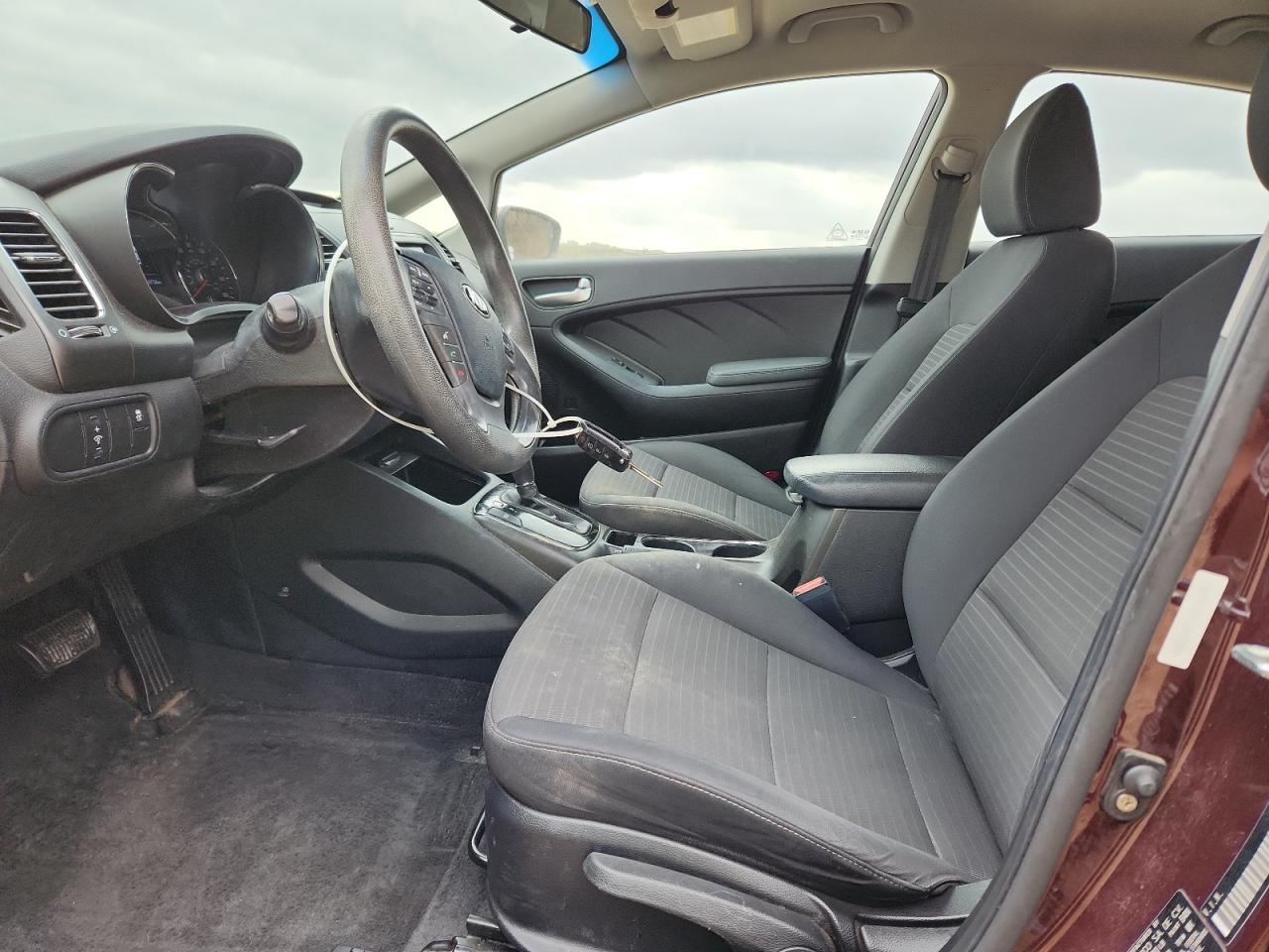 2018 Kia Forte Lx VIN: 3KPFL4A76JE198984 Lot: 92071625