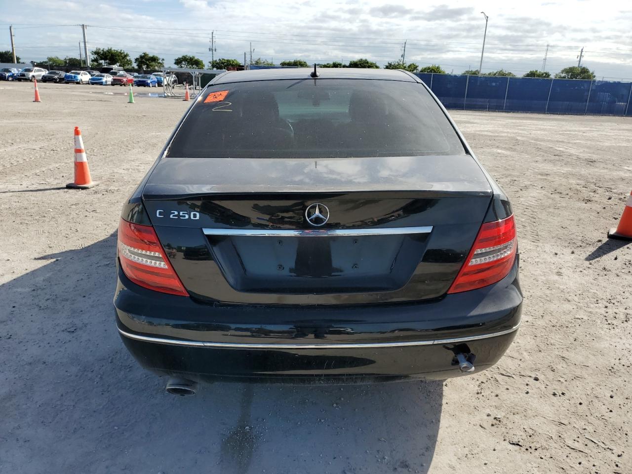 2013 Mercedes-Benz C 250 VIN: WDDGF4HB0DR272629 Lot: 92302925