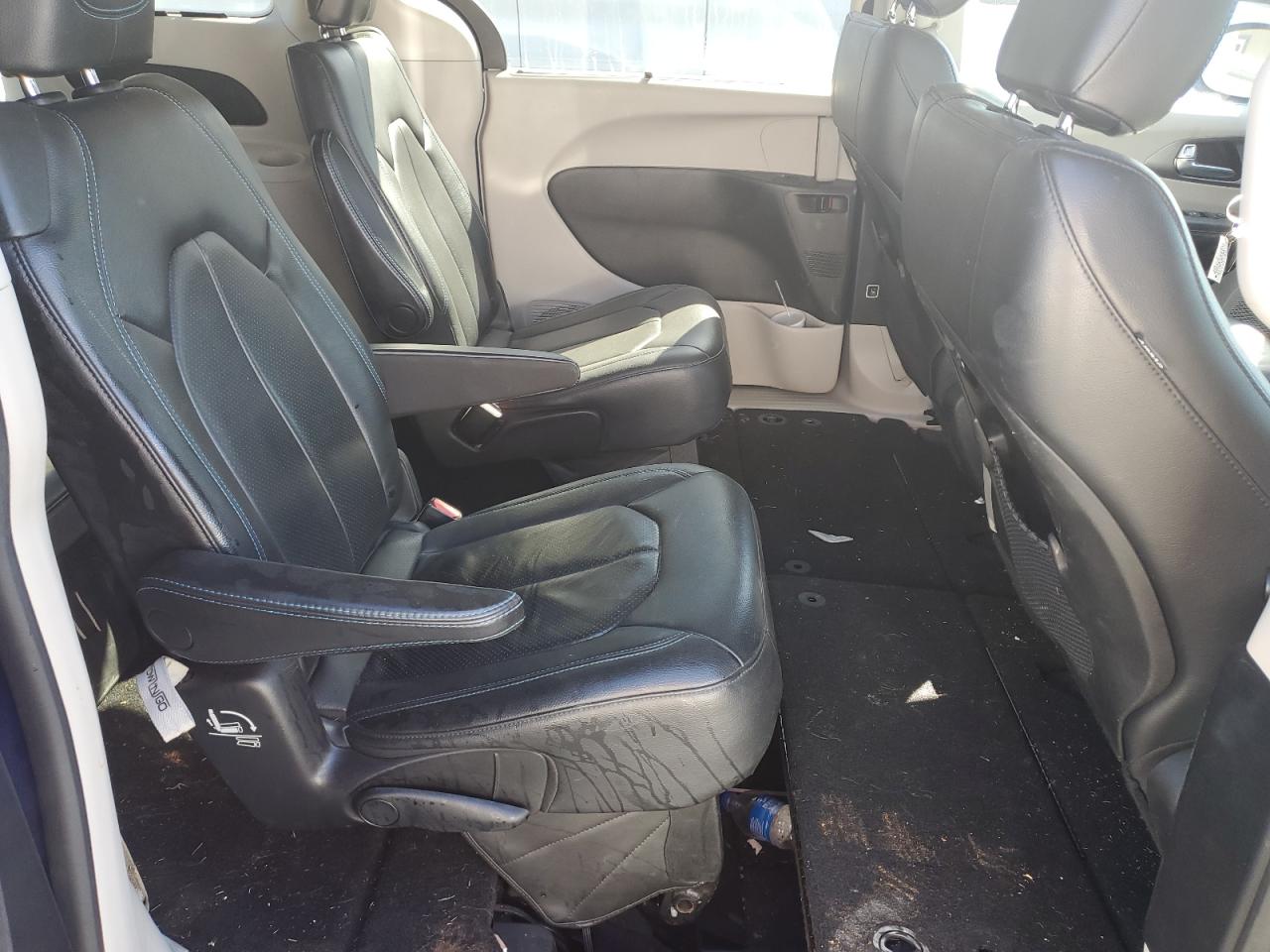 2021 Chrysler Pacifica Touring L VIN: 2C4RC1BG0MR527501 Lot: 92104085