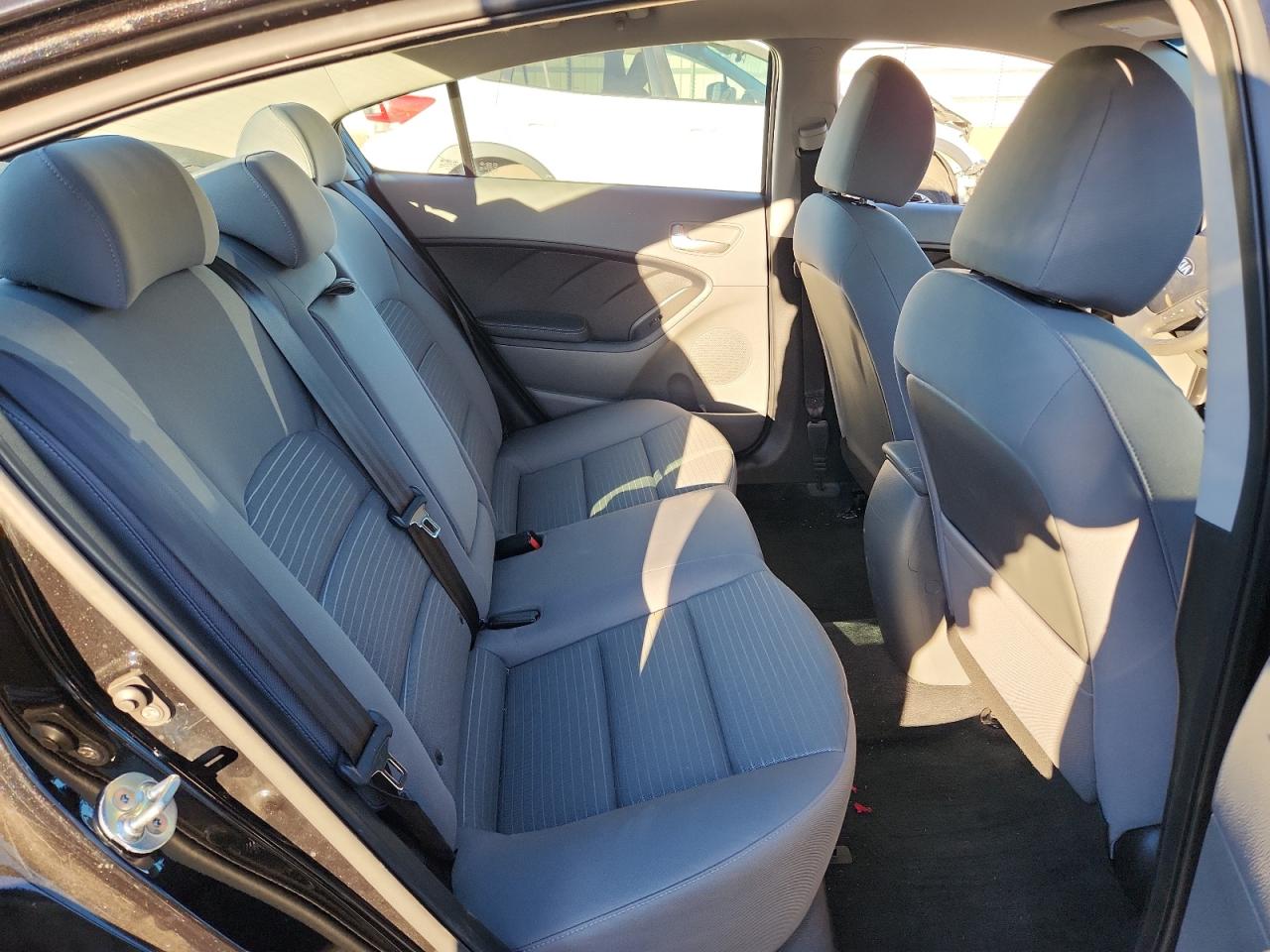 2017 Kia Forte Lx VIN: 3KPFL4A72HE007085 Lot: 92196725