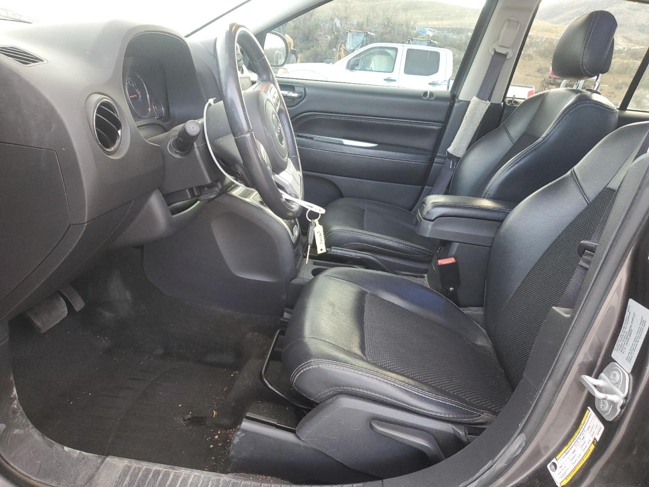 2016 Jeep Compass Latitude VIN: 1C4NJDEB6GD762532 Lot: 92049595