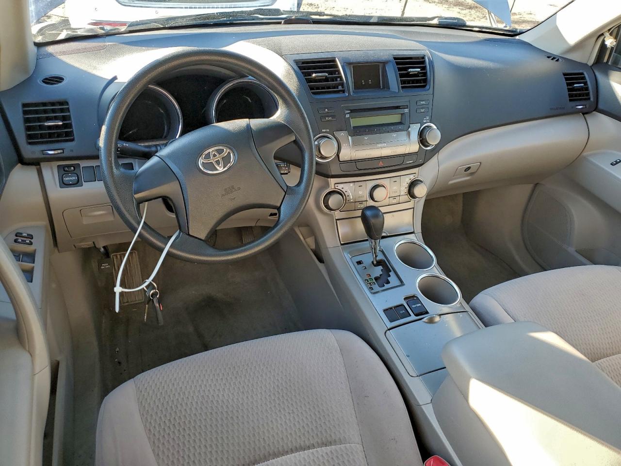 2008 Toyota Highlander VIN: JTEDS41A382027456 Lot: 93928475