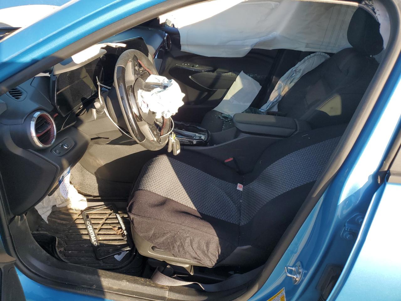 2025 Chevrolet Trax 2Rs VIN: KL77LJEP7SC285571 Lot: 92583015