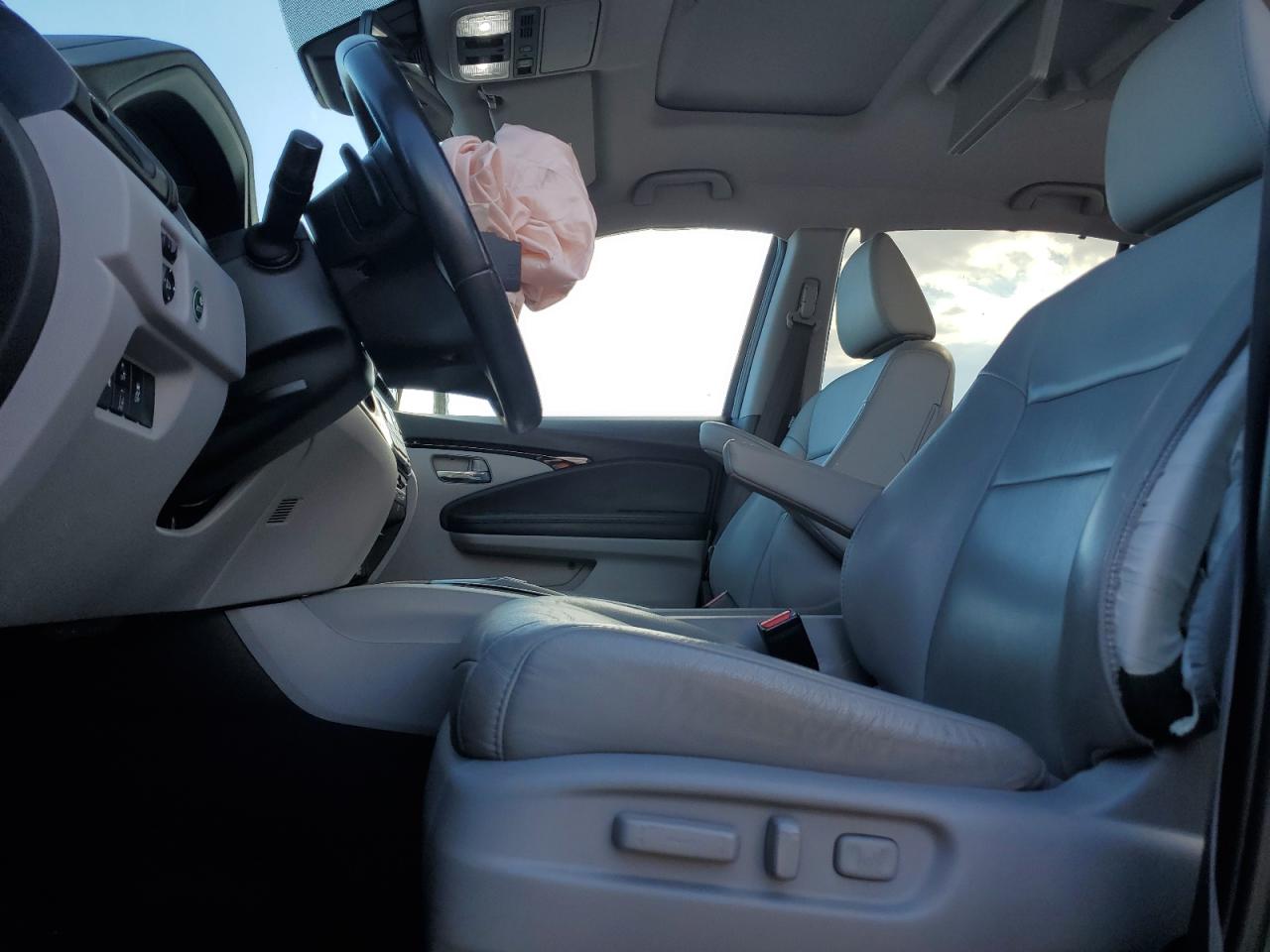 2021 Honda Pilot Touring VIN: 5FNYF5H66MB019411 Lot: 92890095