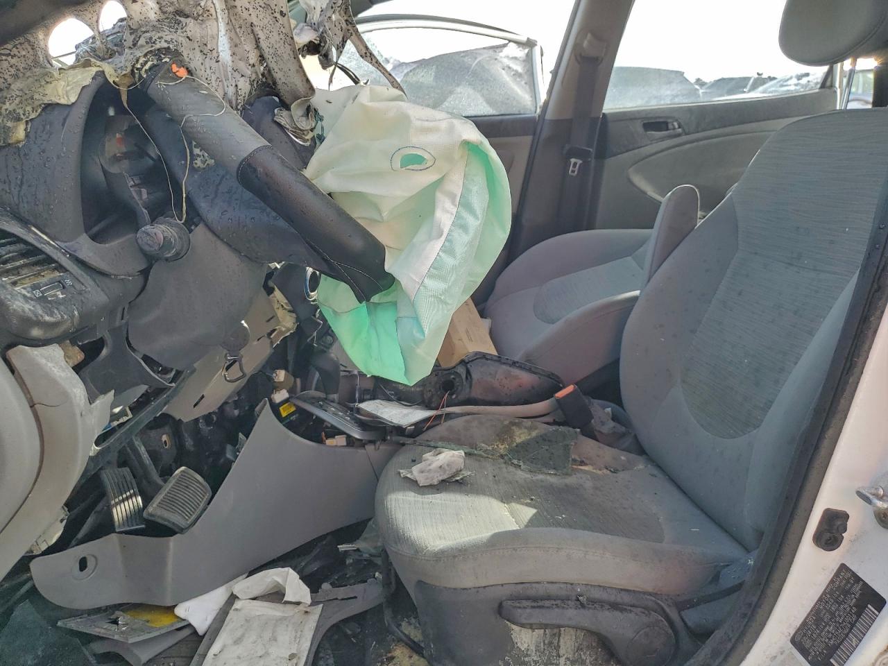 2017 Hyundai Accent Se VIN: KMHCT5AE7HU301148 Lot: 94128615