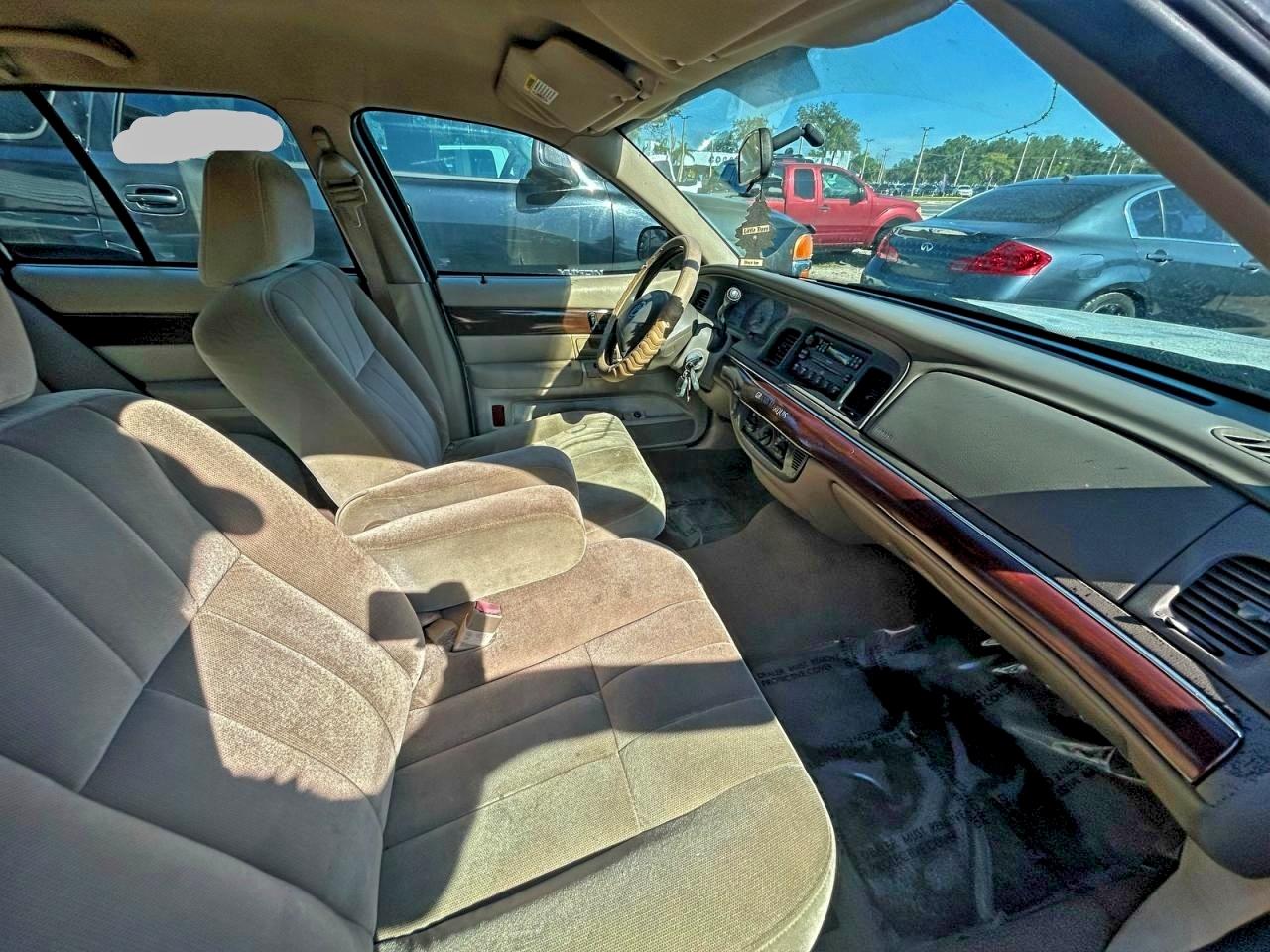 Фото: 2MEFM74W94X615643