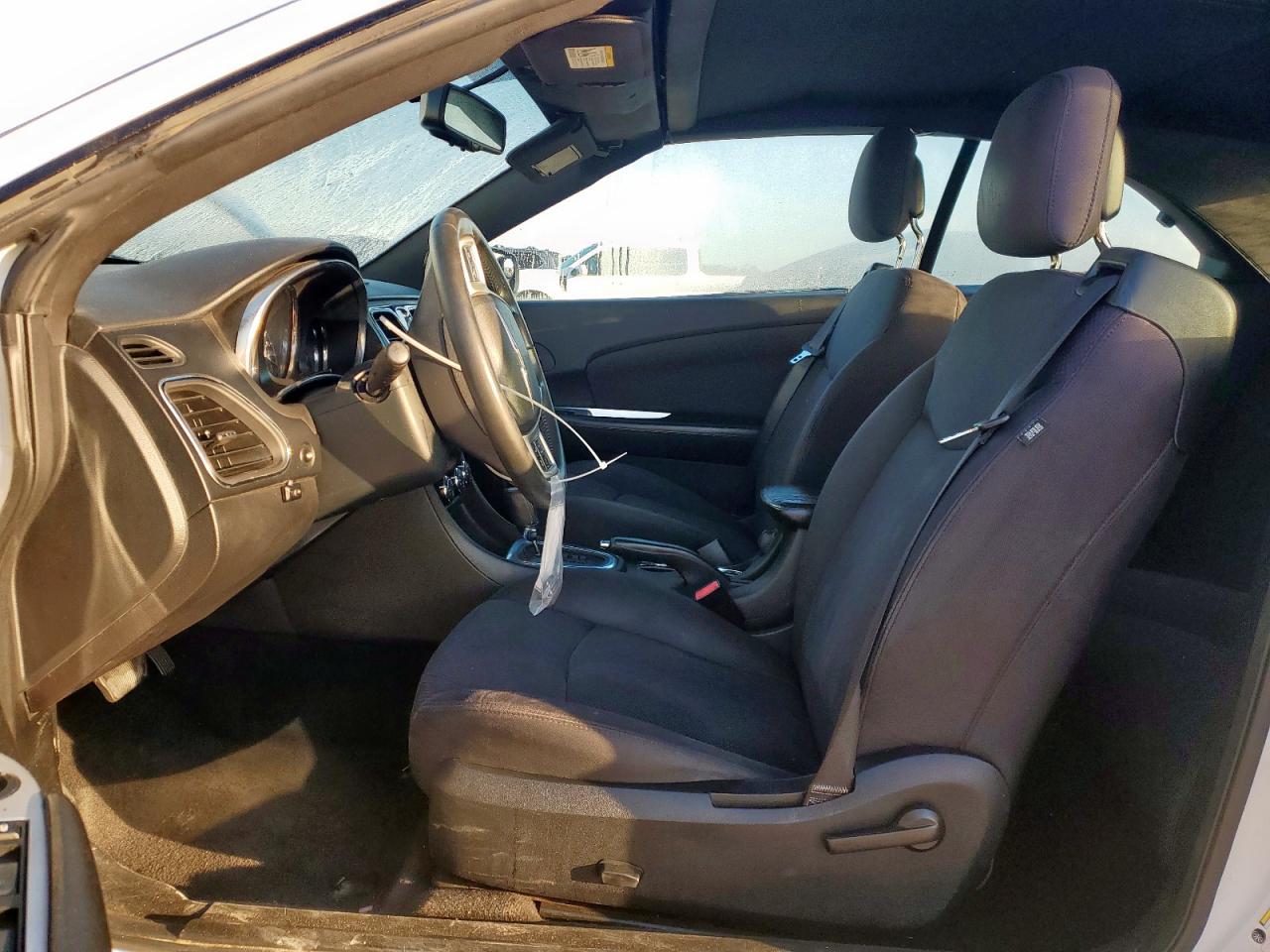 2014 Chrysler 200 Touring VIN: 1C3BCBEG1EN112340 Lot: 91036345