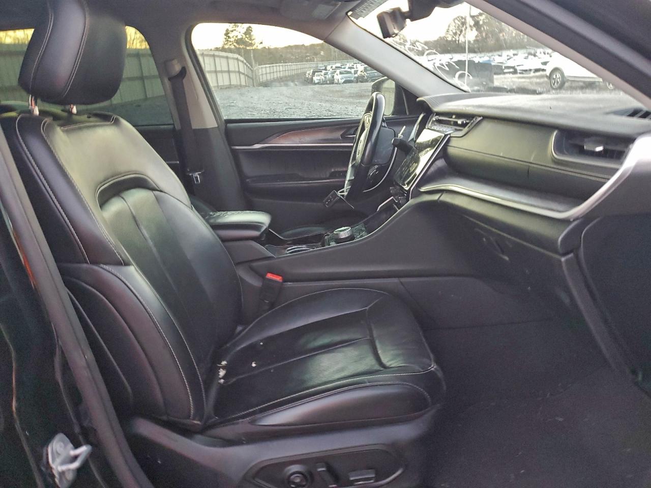 2021 Jeep Grand Cherokee L Limited VIN: 1C4RJKBG3M8106654 Lot: 94733605