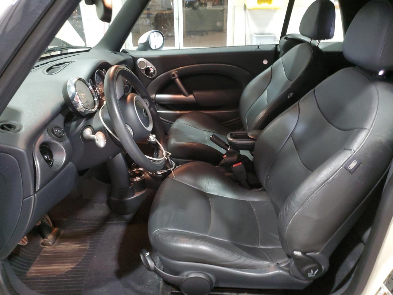 2006 Mini Cooper S VIN: WMWRH33536TJ42789 Lot: 93782955