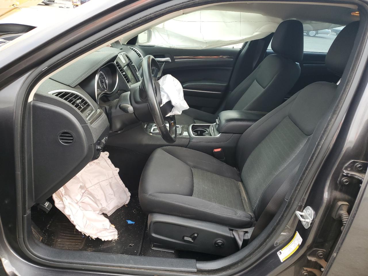 2020 Chrysler 300 Touring VIN: 2C3CCAAG9LH133740 Lot: 91625635