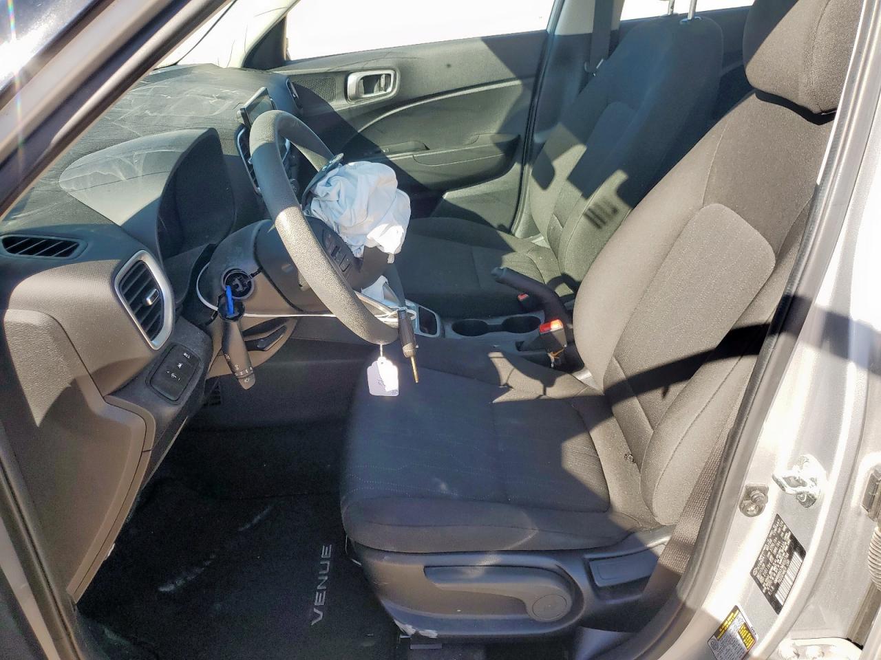 2021 Hyundai Venue Se VIN: KMHRB8A37MU092744 Lot: 91660685