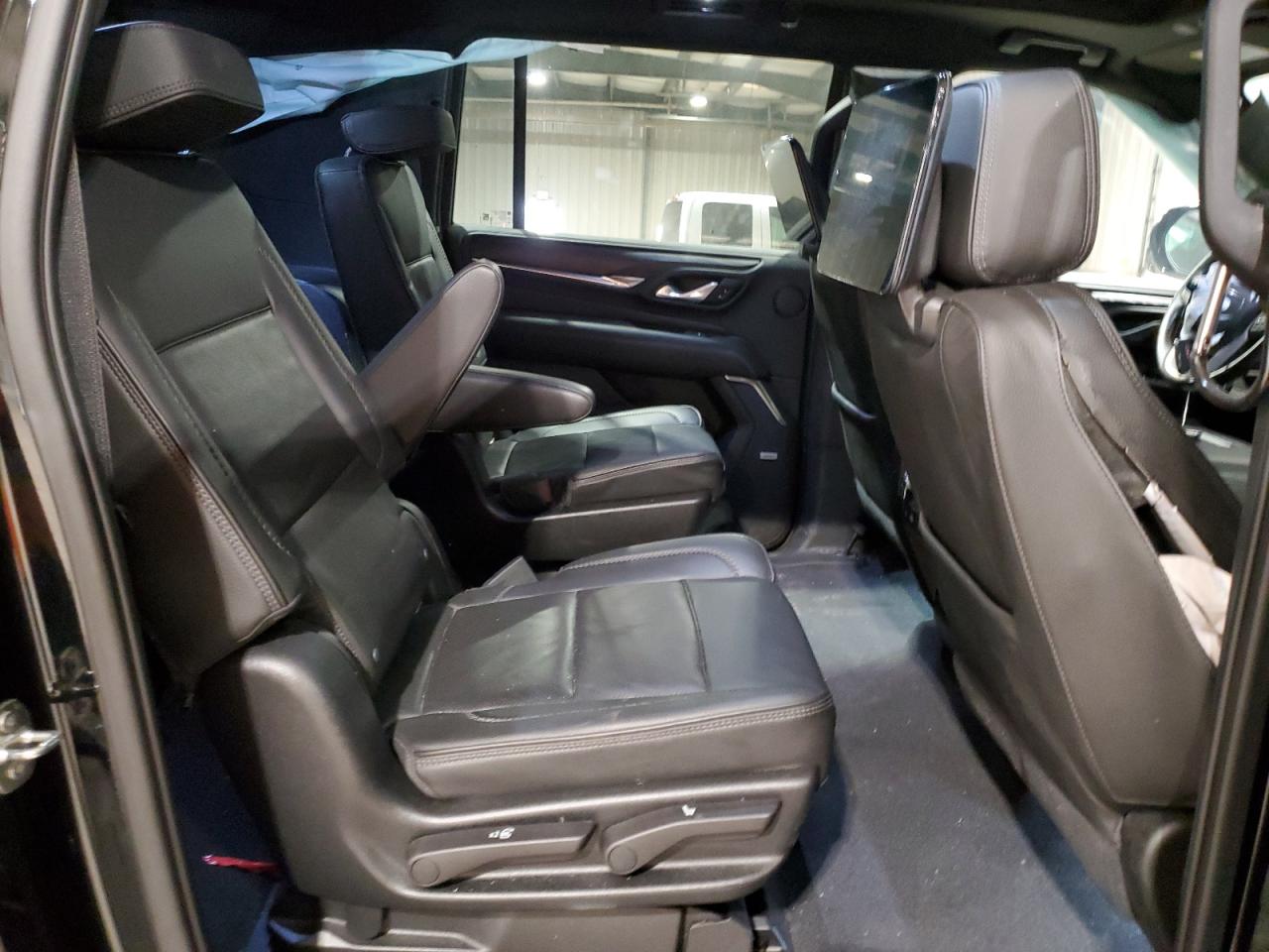 2021 GMC Yukon Xl Denali VIN: 1GKS2JKL2MR441876 Lot: 92719705