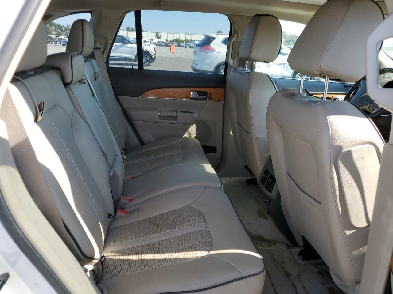 2015 Lincoln Mkx VIN: 2LMDJ8JK6FBL21853 Lot: 93112365