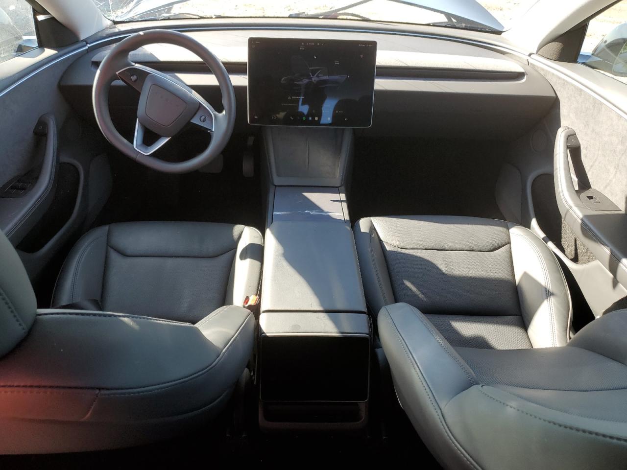 2025 Tesla Model 3 VIN: 5YJ3E1EB1SF920996 Lot: 93521785